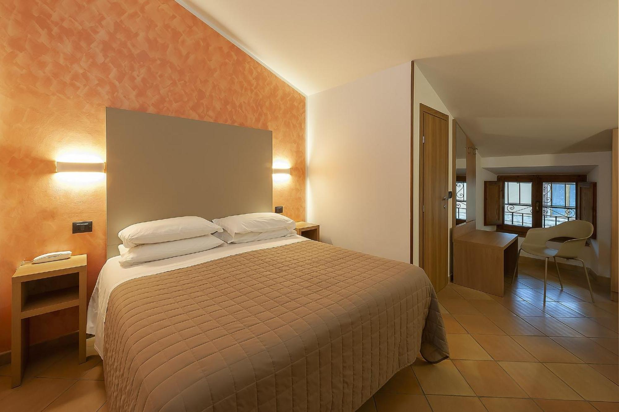 Hotel Sole Assisi Exterior foto