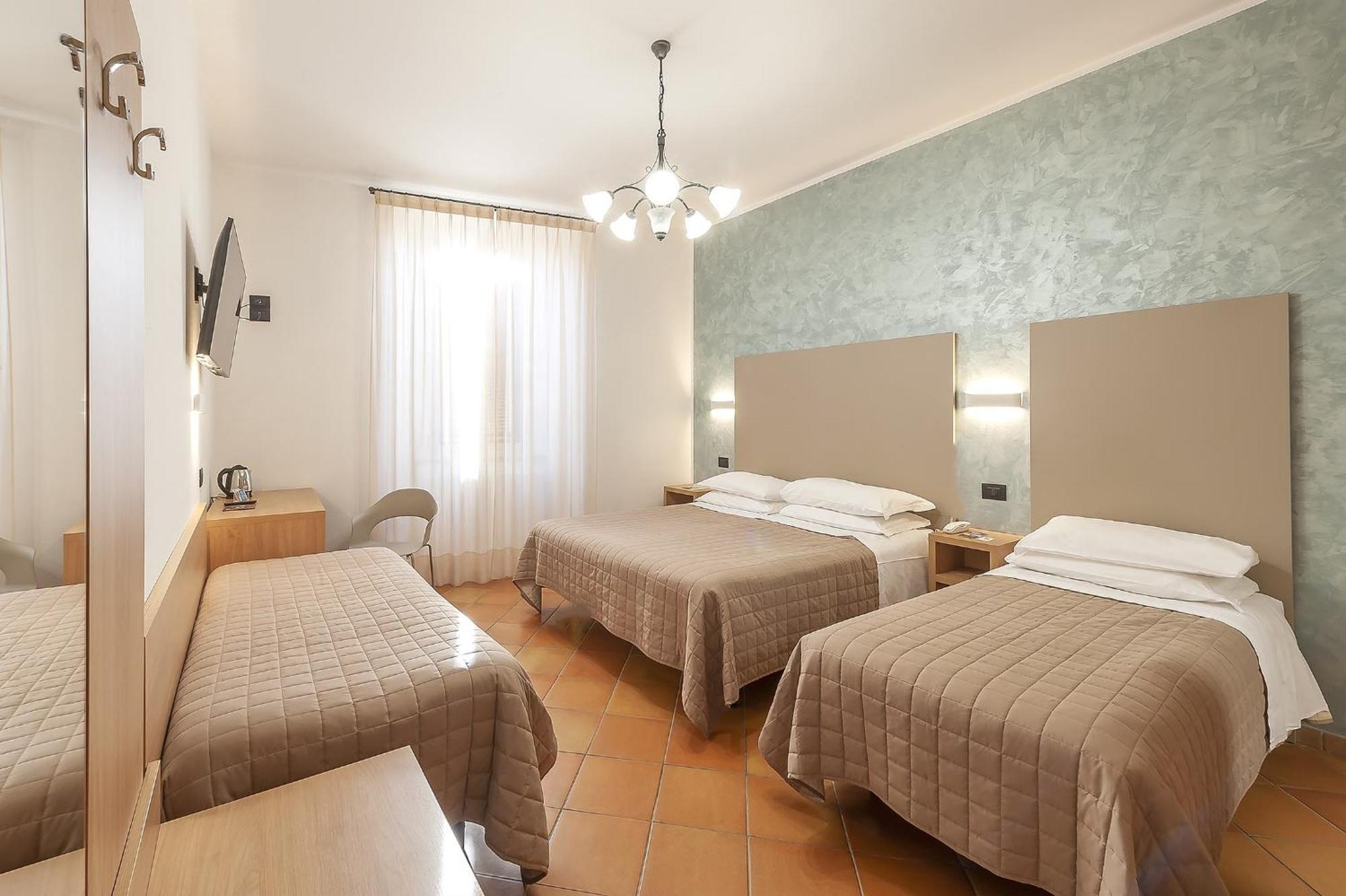 Hotel Sole Assisi Exterior foto