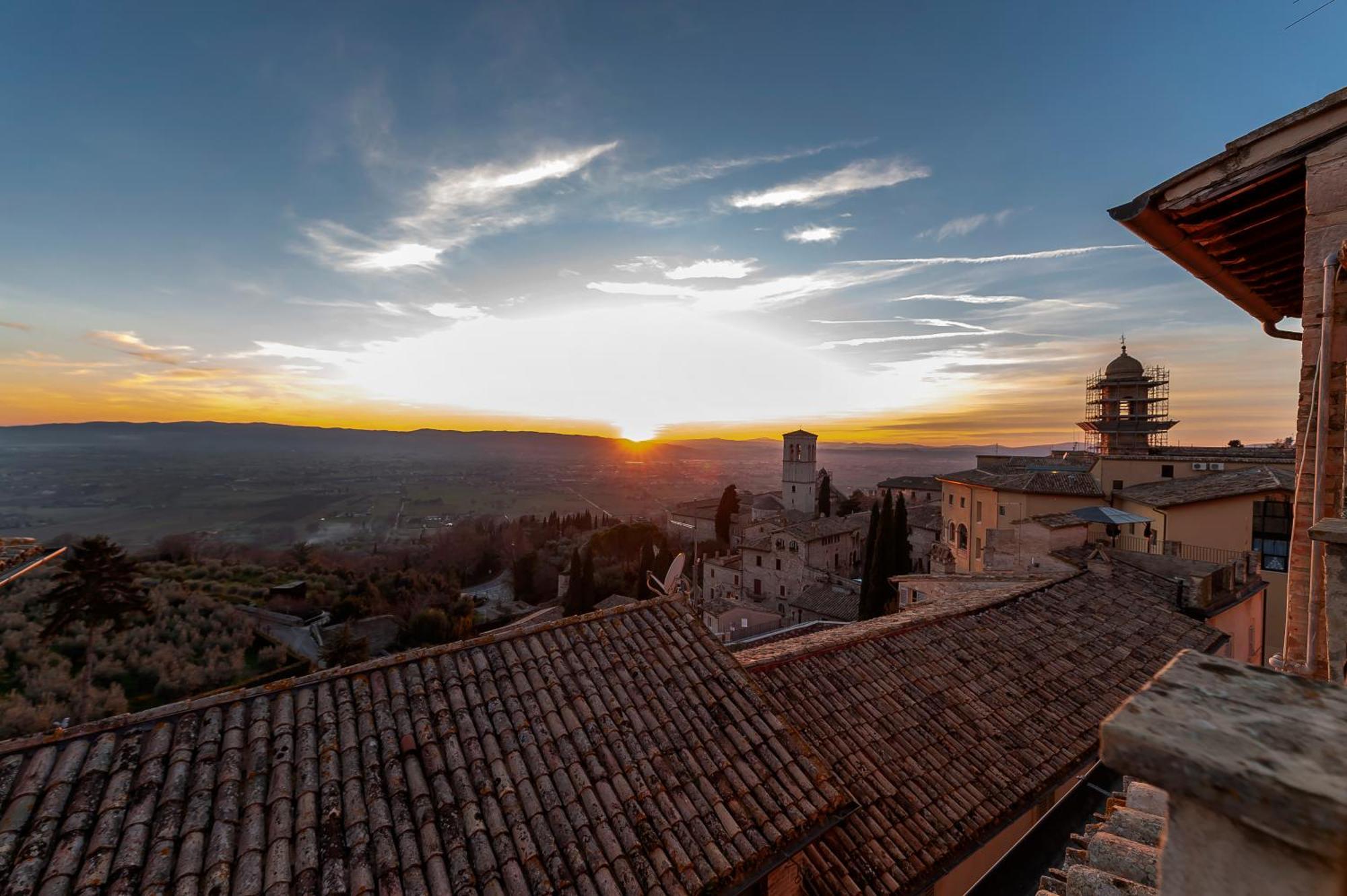 Hotel Sole Assisi Exterior foto